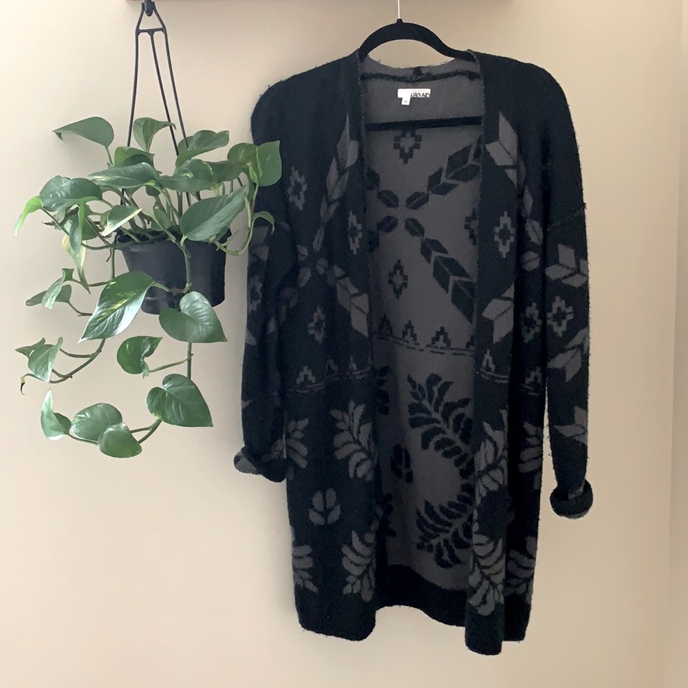 Abound cardigan